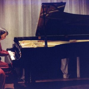 Ana María Cué