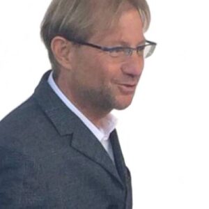 Andrés Roemer