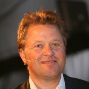 Arne Hjeltnes