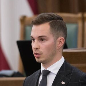 Artūrs Toms Plešs