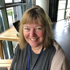 Bronwen Neil