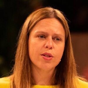 Carola Schouten