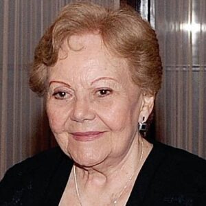 Dora Varona
