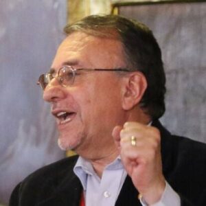 Enrique Ayala Mora