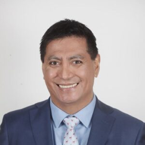 Enrique Lee