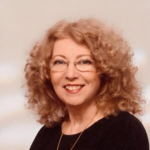 Eva Ben-Zvi