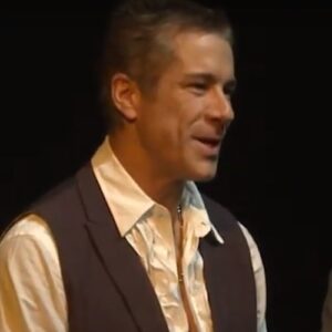 Fernando Carrillo