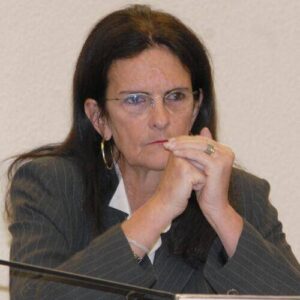 Graças Foster