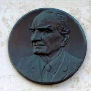 Gyula László