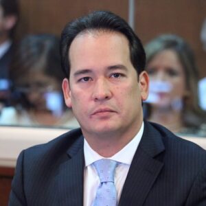 Henry Cucalón