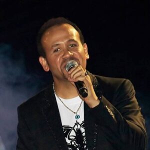 هشام عباس