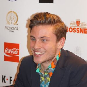 Jannik Schümann