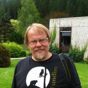 Juhani Karhumäki