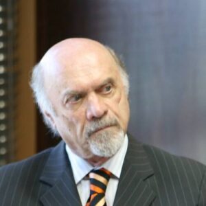 Julio Medaglia