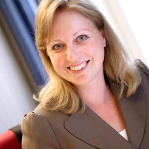 Karin Straus
