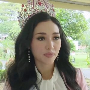 Laksmi De-Neefe Suardana
