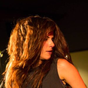 Laura Glitsos