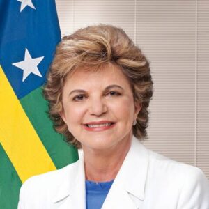 Lúcia Vânia Abrão Costa