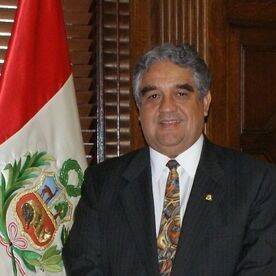 Luis Valdivieso Montano