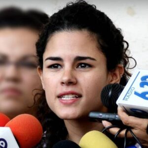 Luisa María Alcalde