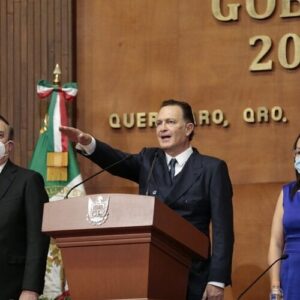 Mauricio Kuri González
