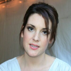 Melanie Lynskey