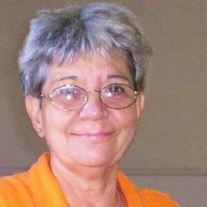 Mirta Yáñez