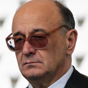 Nikica Valentić