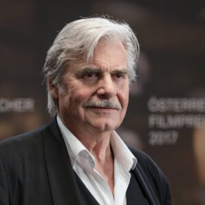 Peter Simonischek