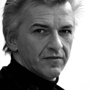 Róbert Alföldi
