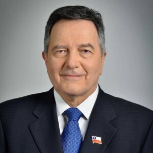 Roberto Ampuero Espinoza