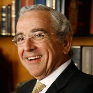 Roberto Dañino