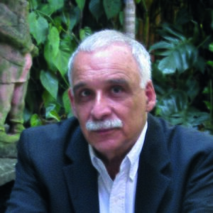 Ticio Escobar