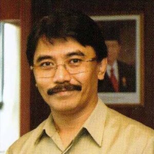 Adhyaksa Dault