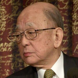 Akira Suzuki