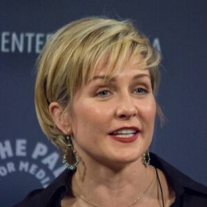 Amy Carlson