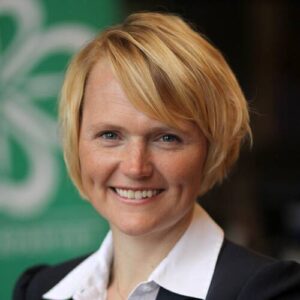 Anna-Karin Hatt