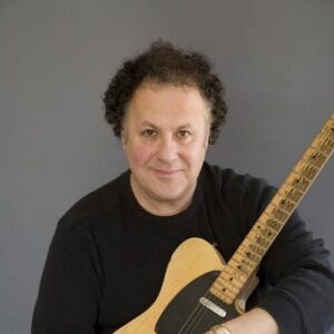 Arlen Roth