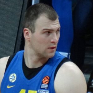 Artsiom Parakhouski