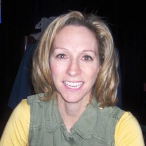 Beth Mowins