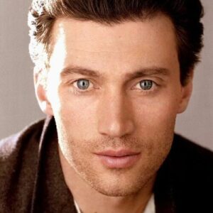 Bryce Pinkham
