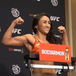 Carla Esparza