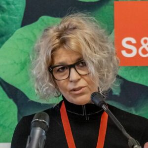 Carmen Avram
