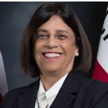 Cecilia Aguiar-Curry