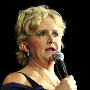 Chonda Pierce