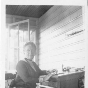 Cornelia Clapp
