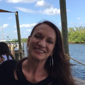 Cynthia Makris
