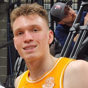 Dalton Knecht