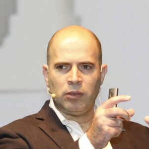 Dan Amiram