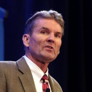 Dennis Linthicum